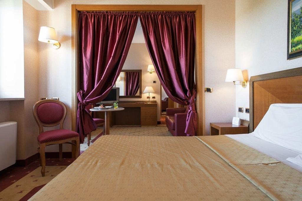 Grand Hotel La Chiusa Di Chietri 알베르벨로 외부 사진