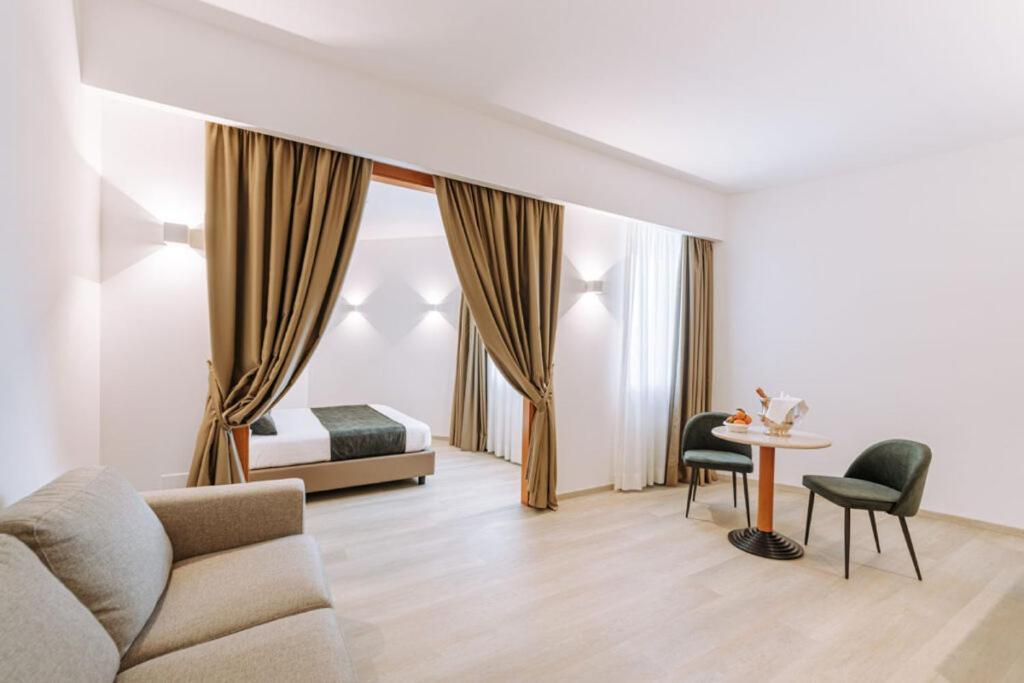 Grand Hotel La Chiusa Di Chietri 알베르벨로 외부 사진